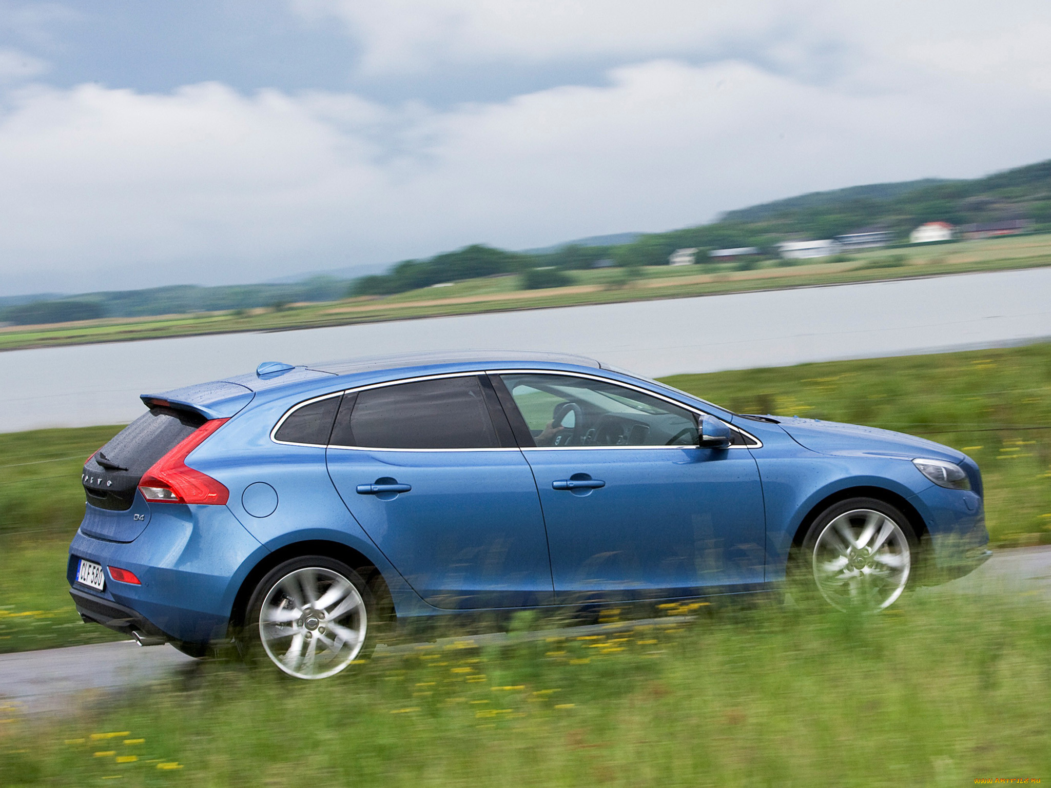 , volvo, , d4, v40